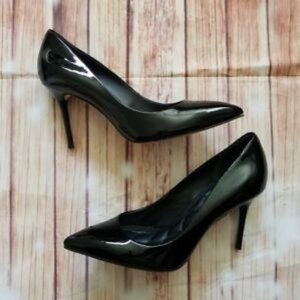 Brian Atwood Malika Patent Leather Pumps Size 7